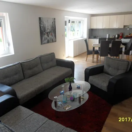 Holiday home Sephora House Stari Majdan