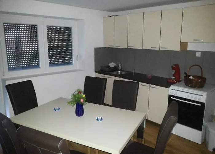 Sephora House Vikendica